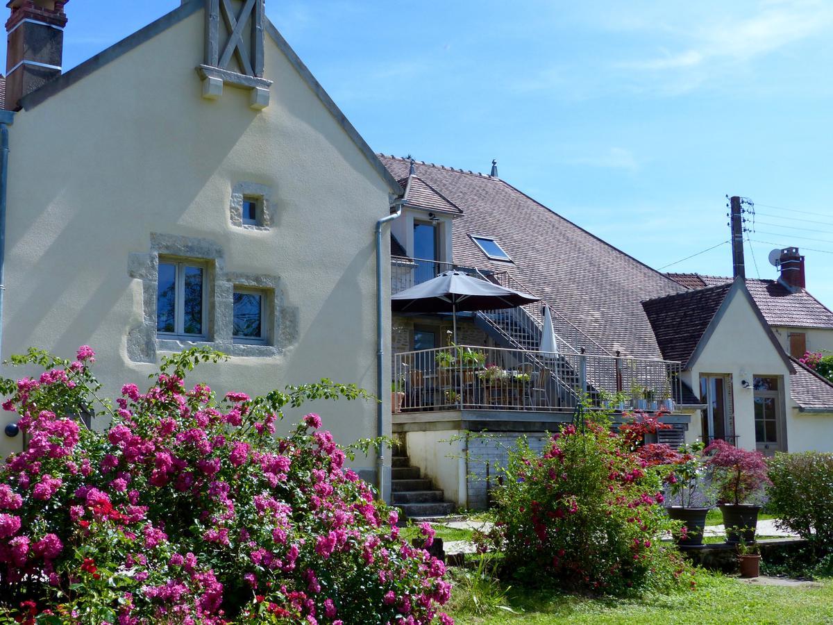 Val De La Nef Bed and Breakfast Joux-la-Ville Esterno foto