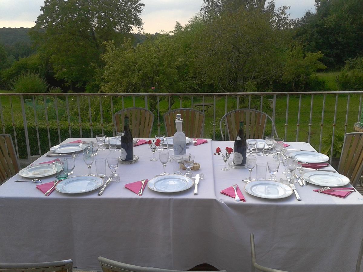 Val De La Nef Bed and Breakfast Joux-la-Ville Esterno foto